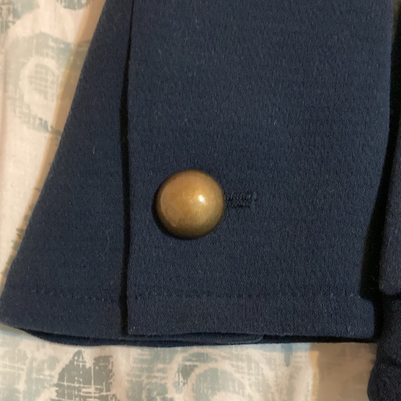 Must Go!! - Picture 7 of 13